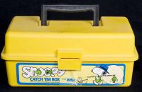 Zebco SNOOPY Catch Em Fishing Tackle Box Tray Hooks Bobber Weights Vintage
